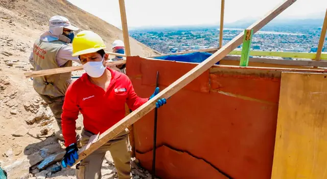 La intervención también contó con la presencia de de 20 operarios y funcionarios de la Municipalidad Distrital de Chorrillos y 80 efectivos de la Policía Nacional del Perú (PNP). La intervención también contó con la presencia de de 20 operarios y funcionarios de la Municipalidad Distrital de Chorrillos y 80 efectivos de la Policía Nacional del Perú (PNP).