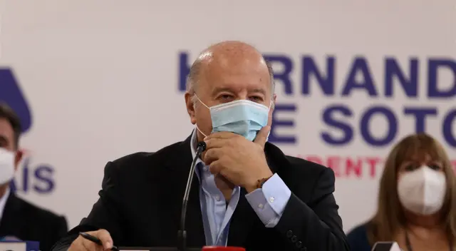 Hernando de Soto dijo que no hay ningún problema con su vacunación contra el COVID-19.