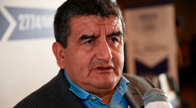 Fiscalía pide impedimento de salida del país a Humberto Acuña Fiscalía pide impedimento de salida del país a Humberto Acuña