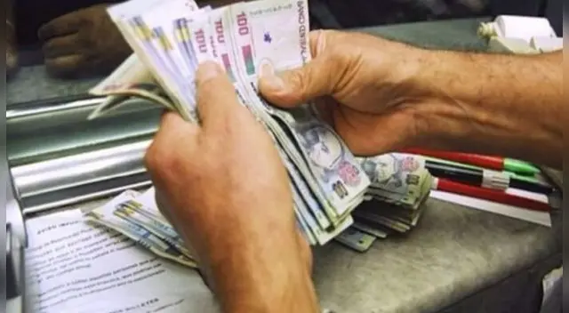 Comisión de Economía aprobó retiro del 50 % de la CTS y 4 UIT de las AFP