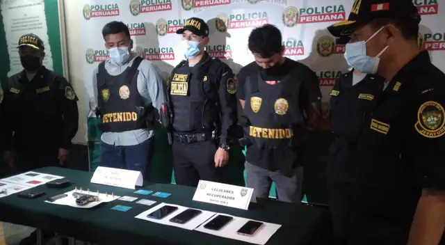 Sujetos que robaban celulares fueron capturados por la PNP. Sujetos que robaban celulares fueron capturados por la PNP.