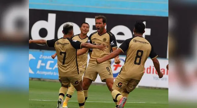Mauricio Montes celebra el primer gol del Cusco FC. Mauricio Montes celebra el primer gol del Cusco FC.