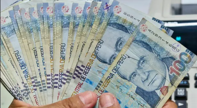 La Cámara de Comercio de Lima (CCL), detalló hasta 10 casos que pueden presentarse en relación al pago de las remuneraciones en los feriados de la Semana Santa. La Cámara de Comercio de Lima (CCL), detalló hasta 10 casos que pueden presentarse en relación al pago de las remuneraciones en los feriados de la Semana Santa.