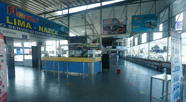 Del jueves 1 al sábado 3 de abril quedará suspendido el transporte interprovincial aéreo y terrestre. Del jueves 1 al sábado 3 de abril quedará suspendido el transporte interprovincial aéreo y terrestre.