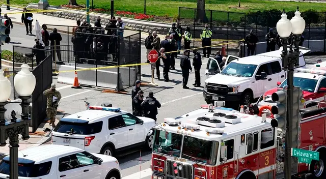 Decenas de patrullas, marcadas y sin marcar, se dirigieron al Capitolio.