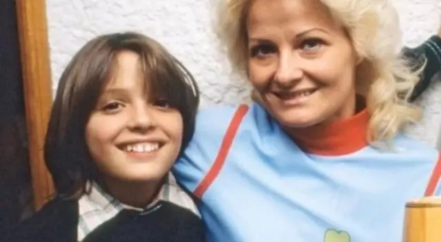 Luis Miguel La Serie estrenará su segunda temporada este 18 de abril, y te contamos qué ocurrirá con la presencia de Marcela Basteri. Luis Miguel La Serie estrenará su segunda temporada este 18 de abril, y te contamos qué ocurrirá con la presencia de Marcela Basteri.