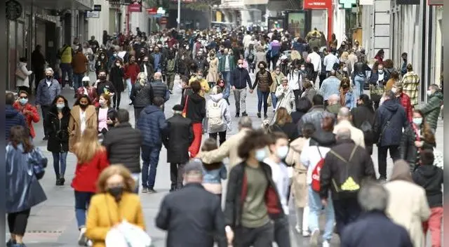 Coronavirus: España en alerta por aumentos de contagios y OMS pide acelerar vacunación en Europa.