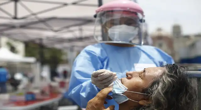 Detectan presencia de variante brasileña y británica en seis regiones en Perú Detectan presencia de variante brasileña y británica en seis regiones en Perú