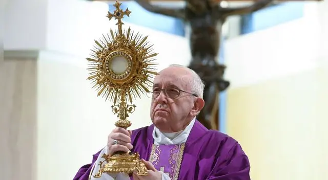 El Domingo de Resurrección es una de los días más importantes en la Semana Santa. El Domingo de Resurrección es una de los días más importantes en la Semana Santa.