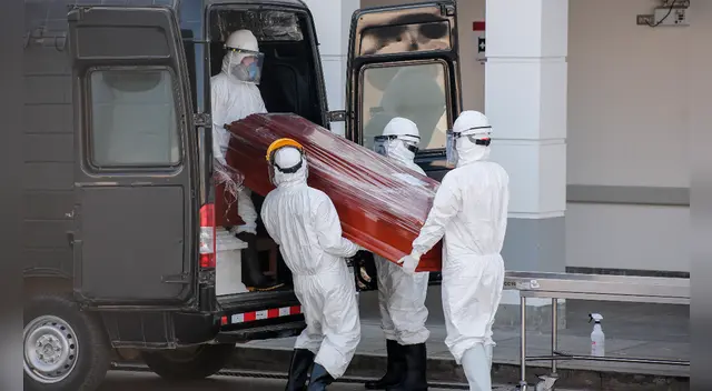 Se estima que en tres semanas la curva de fallecidos llegue a su punto máximo para luego descender.