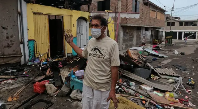 El incendio dejó con quemaduras al hermano de Juan Solis, quien se encuentra en el hospital María Auxiliadora.