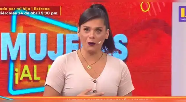 Giovanna Valcárcel revela que se ha comprometido con su novia. Giovanna Valcárcel revela que se ha comprometido con su novia.