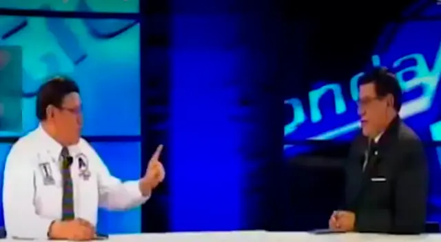 Candidato al congreso por APP se entrevista a sí mismo en su programa