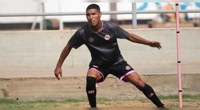 Cabello ha sido aislado mientras se ve  una posible sanción.