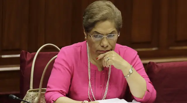 El esposo de la exparlamentaria Luz Salgado falleció por coronavirus en la Clínica Javier Prado.