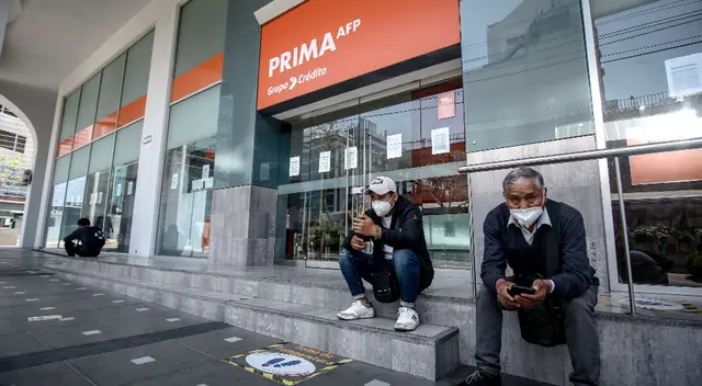 Los afiliados a la AFP podrán solicitar el retiro de 17 600 soles de sus fondos. Los afiliados a la AFP podrán solicitar el retiro de 17 600 soles de sus fondos.