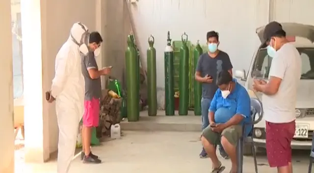 Hijos venden terrenos para conseguir oxígeno medicinal para sus padres contagiados de COVID-19