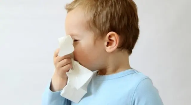 La vacunación, actividad física y alimentación balanceada mantendrán a tu hijo sano. La vacunación, actividad física y alimentación balanceada mantendrán a tu hijo sano.