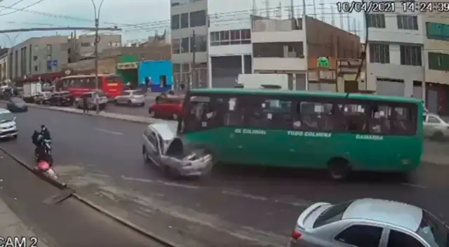 Despiste del bus Urbanito dejó un fallecido y seis heridos