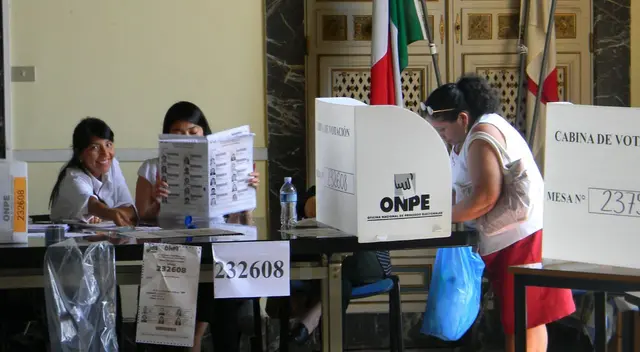 58 mesas de sufragio se implementaron en la ciudad de Roma.