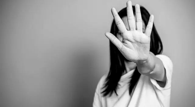 El sujeto tuvo que ser trasladado hasta la comisaría.