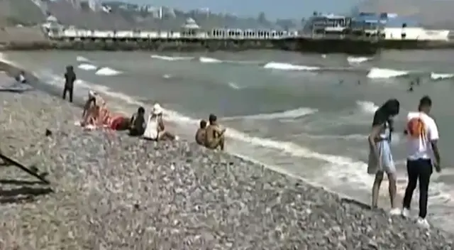 Usuarios fueron vistos en playas de la Costa Verde en domingo de Elecciones. Usuarios fueron vistos en playas de la Costa Verde en domingo de Elecciones.