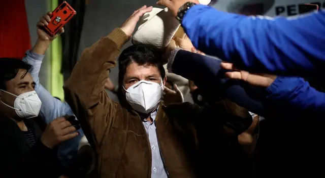 Pedro Castillo como ganador en 17 regiones del país