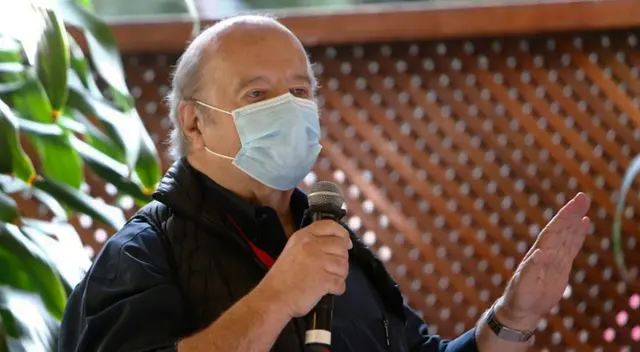 “Quiero agradecer y felicitar a todo el pueblo peruano”, indicó Hernando de Soto.