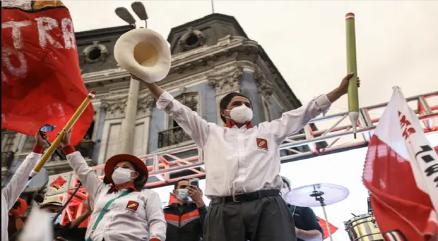 Pedro Castillo pasaría a la segunda vuelta con 18,1 según Ipsos Pedro Castillo pasaría a la segunda vuelta con 18,1 según Ipsos