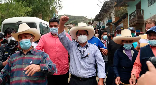 Pedro Castillo rechazó las supuestas vinculaciones que tiene con grupos terroristas Pedro Castillo rechazó las supuestas vinculaciones que tiene con grupos terroristas