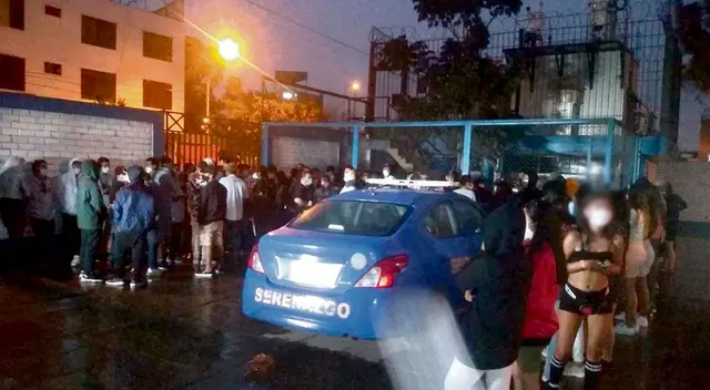 Más de 100 personas fueron detenidas durante fiesta covid Más de 100 personas fueron detenidas durante fiesta covid