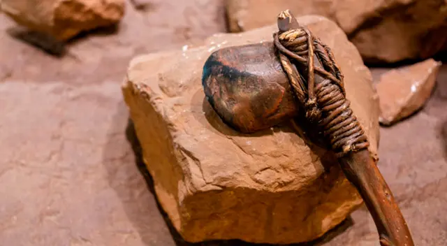 El Paleolítico comenzó con la aparición del hombre hace unos 3 millones de años y se extendió hasta el 9.000 a. C. El Paleolítico comenzó con la aparición del hombre hace unos 3 millones de años y se extendió hasta el 9.000 a. C.