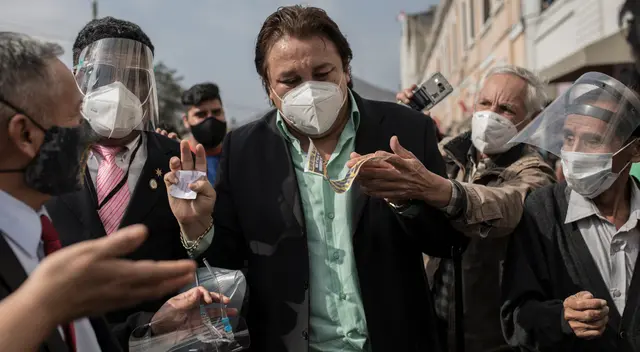 Este viernes 16 de abril, el Congreso de la República debatirá el informe final del caso Richard ‘Swing’. Este viernes 16 de abril, el Congreso de la República debatirá el informe final del caso Richard ‘Swing’.