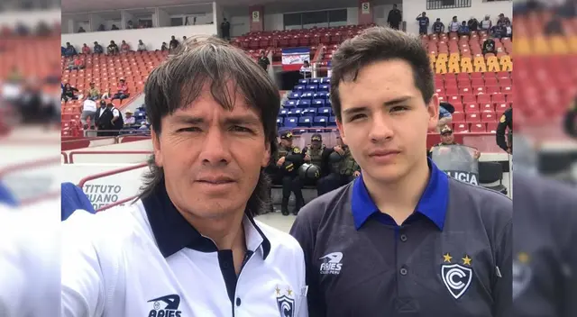El exjugador de Cienciano se mostró muy orgulloso de los pasos de su hijo Paulo. El exjugador de Cienciano se mostró muy orgulloso de los pasos de su hijo Paulo.