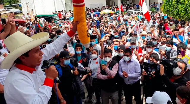 Pedro Castillo pasa a la segunda vuelta con 19.9%