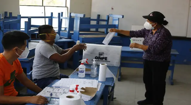 ONPE rechaza manipulación de cifras ante acusación de Victoria Nacional en las Elecciones Generales 2021 ONPE rechaza manipulación de cifras ante acusación de Victoria Nacional en las Elecciones Generales 2021