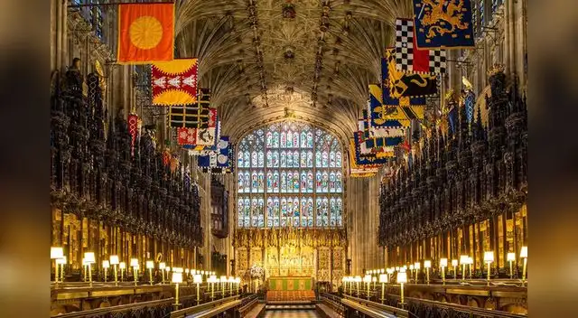 Los restos mortales del esposo de la Reina Isabel II, duque de Edimburgo, serán depositados en el panteón real bajo la capilla de San Jorge.