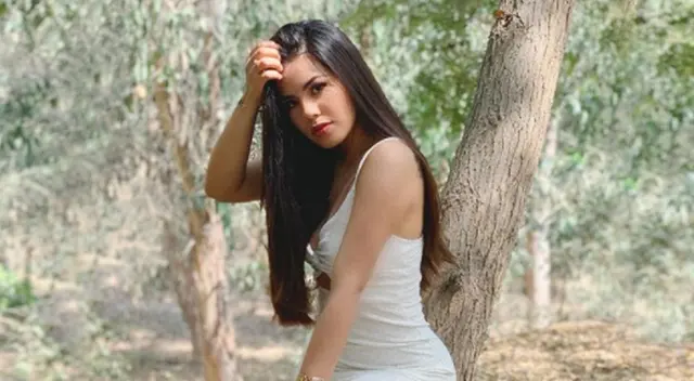 Abuelita de Estrella Torres se encuentra en UCI y cantante pide que oren por ella Abuelita de Estrella Torres se encuentra en UCI y cantante pide que oren por ella