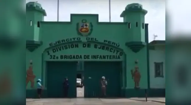Los agentes del Ejército fueron detenidos durante el toque de queda.