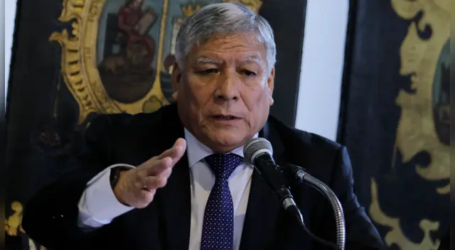 Orestes Cachay rector de la UNMSM estaría mal de salud a causa del COVID-19 Orestes Cachay rector de la UNMSM estaría mal de salud a causa del COVID-19