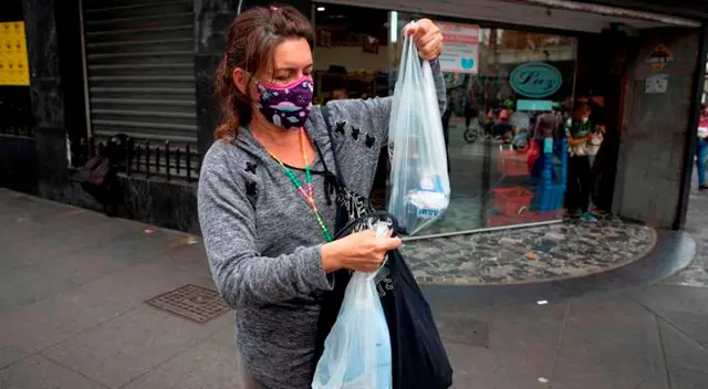 Se estima que se necesitan más de 280 dólares para adquirir la canasta alimentaria.