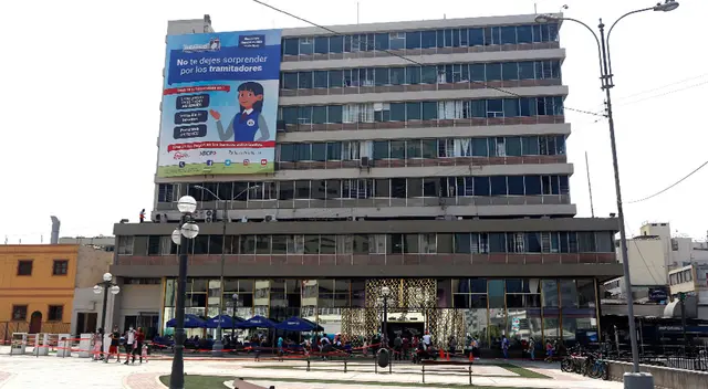 Reniec amplía suspensión de atención Reniec amplía suspensión de atención