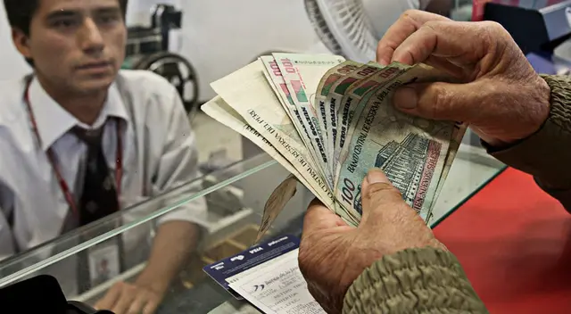 La norma autoriza por única vez hasta el 31 de diciembre de 2021 el retiro libre del 100 % de la CTS en favor de los trabajadores que cuenten con este beneficio entregado por empresas privadas formales.