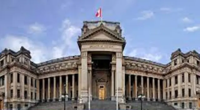 Poder Judicial condenó al comandante Marcel Boullosa Chávez por apoderarse del dinero del Estado Poder Judicial condenó al comandante Marcel Boullosa Chávez por apoderarse del dinero del Estado