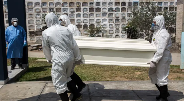 Perú atraviesa el peor momento de la pandemia, de acuerdo a expertos. Alza de casos y muertes se debería a la variante brasileña. Perú atraviesa el peor momento de la pandemia, de acuerdo a expertos. Alza de casos y muertes se debería a la variante brasileña.