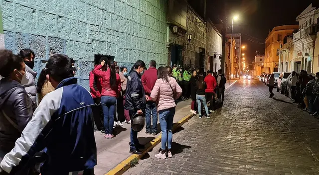 Los infractores fueron trasladados a la comisaría de Palacio Viejo.