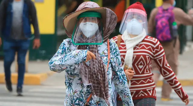 Es obligatorio el uso de doble mascarilla.