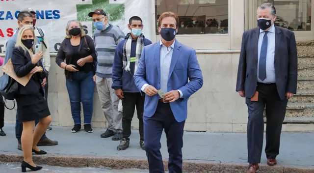 Luis Lacalle Pou asistió a recibir la segunda dosis de la vacuna. Luis Lacalle Pou asistió a recibir la segunda dosis de la vacuna.