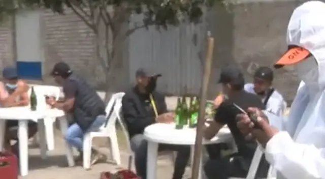 La Municipalidad de Comas aprobará una ordenanza que permitirá multar a los organizadores de fiestas durante la pandemia del coronavirus.