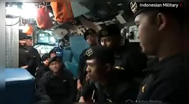 Indonesia: filtran emotiva despedida de la tripulación del submarino antes de hundirse en Bali. Indonesia: filtran emotiva despedida de la tripulación del submarino antes de hundirse en Bali.